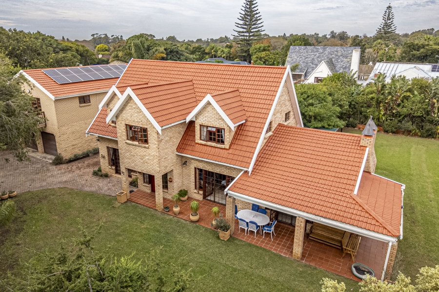 4 Bedroom Property for Sale in Walmer Eastern Cape